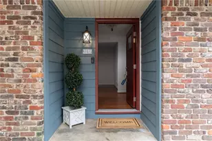 2237 Capehart Cir NE, Atlanta, GA 30345 - Photo 7