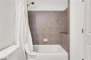 250 Pharr Rd NE, Atlanta, GA 30305 - Photo 27