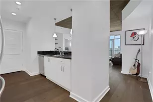 250 Pharr Rd NE, Atlanta, GA 30305 - Photo 3