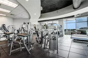 250 Pharr Rd NE, Atlanta, GA 30305 - Photo 29