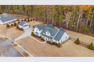 404 Fox Valley Drive, Monroe, GA 30656 - Photo 3