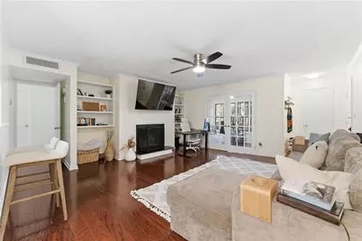 318 Smokerise Circle SE #318, Marietta, GA 30067 - Photo 5