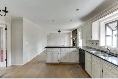 1245 S Shadygrove Court, Stone Mountain, GA 30083 - Photo 13