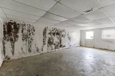 1245 S Shadygrove Court, Stone Mountain, GA 30083 - Photo 29