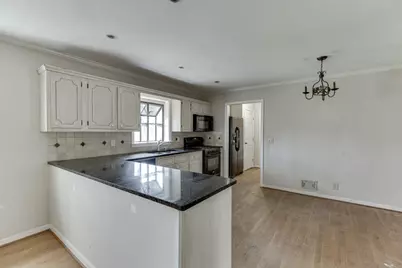 1245 S Shadygrove Court, Stone Mountain, GA 30083 - Photo 15