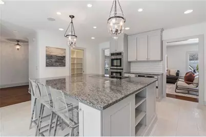 712 Gladstone Road NW, Atlanta, GA 30318 - Photo 9