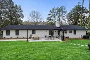 725 Starlight Ln, Atlanta, GA 30342 - Photo 37