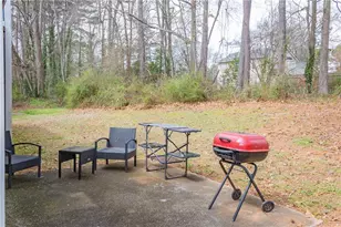 5283 Biffle Downs Rd, Stone Mountain, GA 30088 - Photo 19