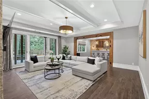 15 Lake Forrest Ln NE, Atlanta, GA 30342 - Photo 5