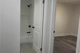 1418 E 10th St, West Point, GA 31833 - Photo 9