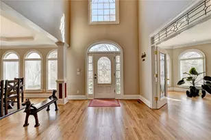 12140 Helleri Hollow, Johns Creek, GA 30005 - Photo 5