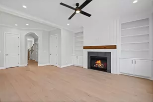 808 Lakemont Dr, Canton, GA 30114 - Photo 9