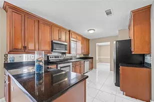 6740 Hill Creek Cove, Lithonia, GA 30058 - Photo 19