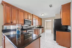 6740 Hill Creek Cove, Lithonia, GA 30058 - Photo 19