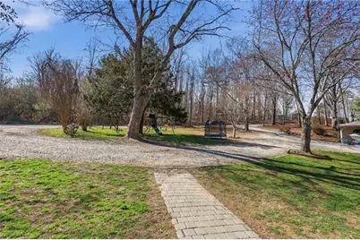 4005 Price Road, Gainesville, GA 30506 - Photo 5