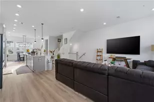 375 Walker Ave, Alpharetta, GA 30076 - Photo 9