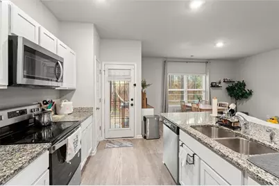 1373 Rogers Trace, Lithonia, GA 30058 - Photo 11