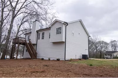 824 Eastmont Road, Winder, GA 30680 - Photo 11