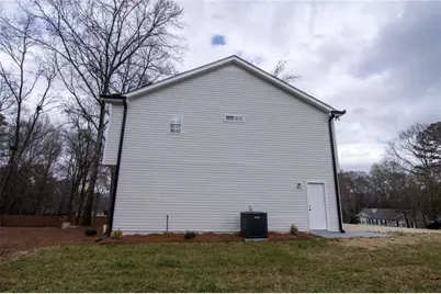 824 Eastmont Road, Winder, GA 30680 - Photo 13