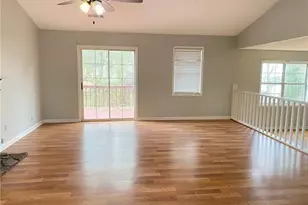 407 Sheppard Crossing Ct, Stone Mountain, GA 30083 - Photo 5