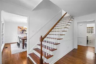235 Abington Dr, Sandy Springs, GA 30328 - Photo 7