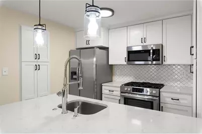 2182 River Heights Ct, Marietta, GA 30067 - Photo 9