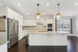 201 Birchin Dr, Woodstock, GA 30188 - Photo 11