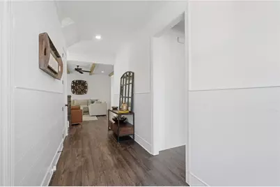 5908 Mitchell Street, Flowery Branch, GA 30542 - Photo 7