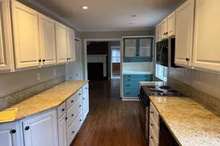 3324 Henderson Creek Rd, Atlanta, GA 30341 - Photo 15