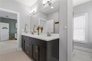 1916 Red Eagle Walk, Atlanta, GA 30318 - Photo 17