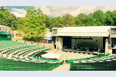 5635 Lake Forrest Drive, Atlanta, GA 30342 - Photo 15