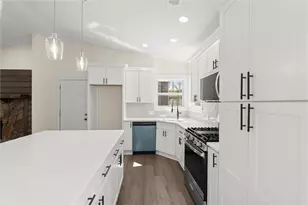 2903 Woodhollow Ln, Jonesboro, GA 30236 - Photo 9