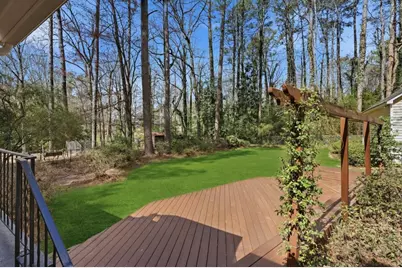 2215 Lyle Avenue, Atlanta, GA 30337 - Photo 31