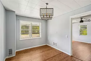 305 Anderson Cir, Covington, GA 30016 - Photo 9