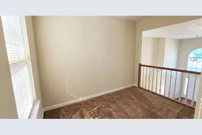 4915 Lakebrooke Run, Stone Mountain, GA 30087 - Photo 9