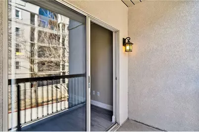 1074 Peachtree Walk NE #B212, Atlanta, GA 30309 - Photo 11