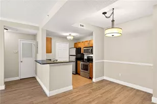 1074 Peachtree Walk NE, Atlanta, GA 30309 - Photo 13