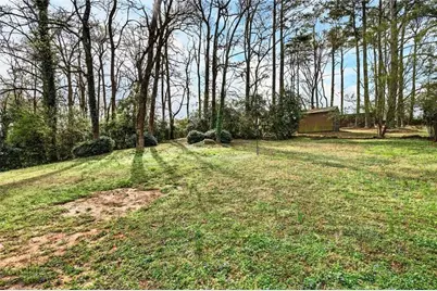 3297 N Embry Circle, Atlanta, GA 30341 - Photo 25