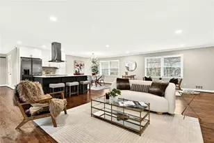 3297 N Embry Cir, Atlanta, GA 30341 - Photo 5