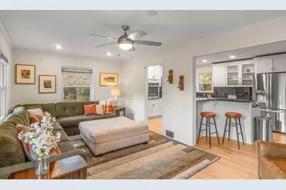 3860 Cardinal Drive, Tucker, GA 30084 - Photo 9