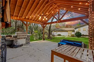 6898 Lakeshore Dr, Douglasville, GA 30135 - Photo 29