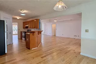 1040 Sunny Field Ct, Lawrenceville, GA 30043 - Photo 9