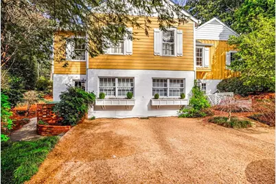 547 Spring Valley Road NW, Atlanta, GA 30318 - Photo 3