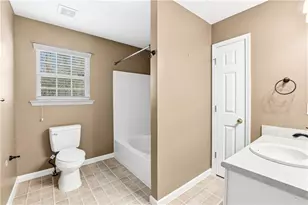 5976 Bowers Rd, Stone Mountain, GA 30087 - Photo 19