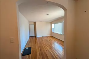 207 Kingsway Dr, Warner Robins, GA 31088 - Photo 9