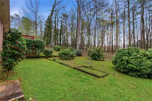 3245 Forest Creek Dr SW, Marietta, GA 30064 - Photo 23