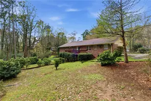 3245 Forest Creek Dr SW, Marietta, GA 30064 - Photo 25