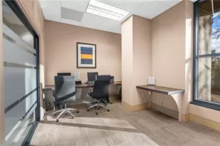 3040 Peachtree Rd NW, Atlanta, GA 30305 - Photo 9