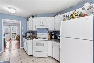 1679 Paddlewheel Dr, Marietta, GA 30062 - Photo 9