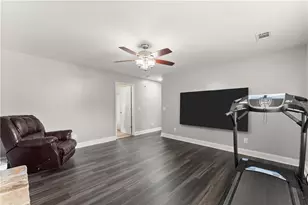 7219 Plum Creek Dr, Gainesville, GA 30507 - Photo 15